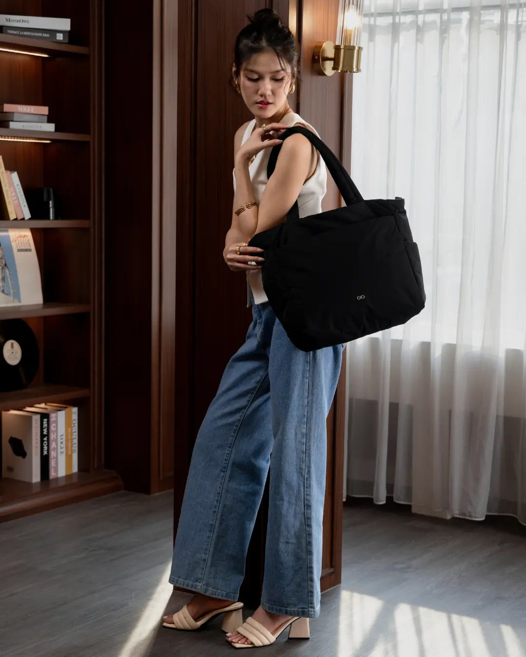 POSH TOTE BAG IN JET BLACK TSL Singapore