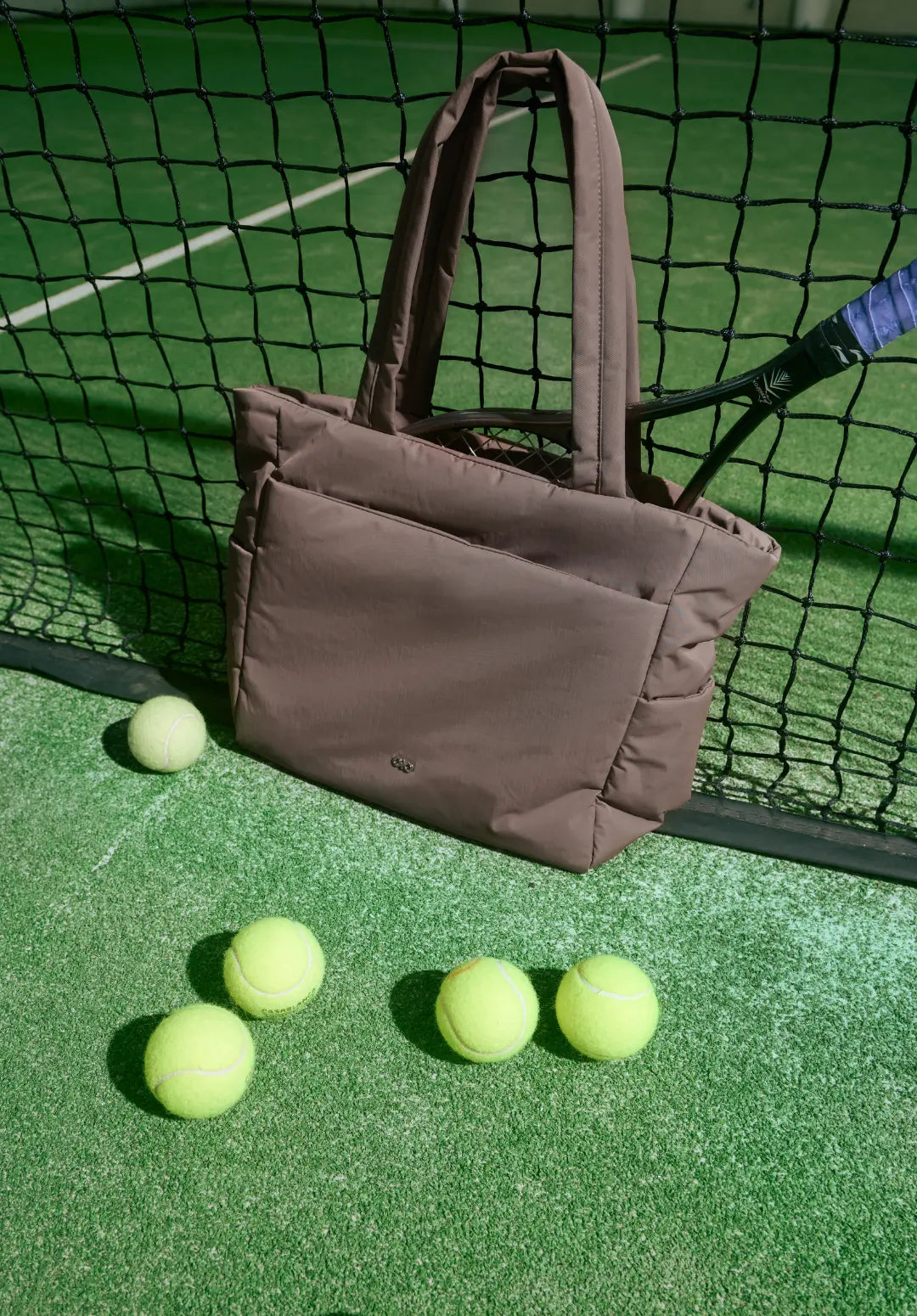 POSH TOTE BAG 2.0 IN TAUPE