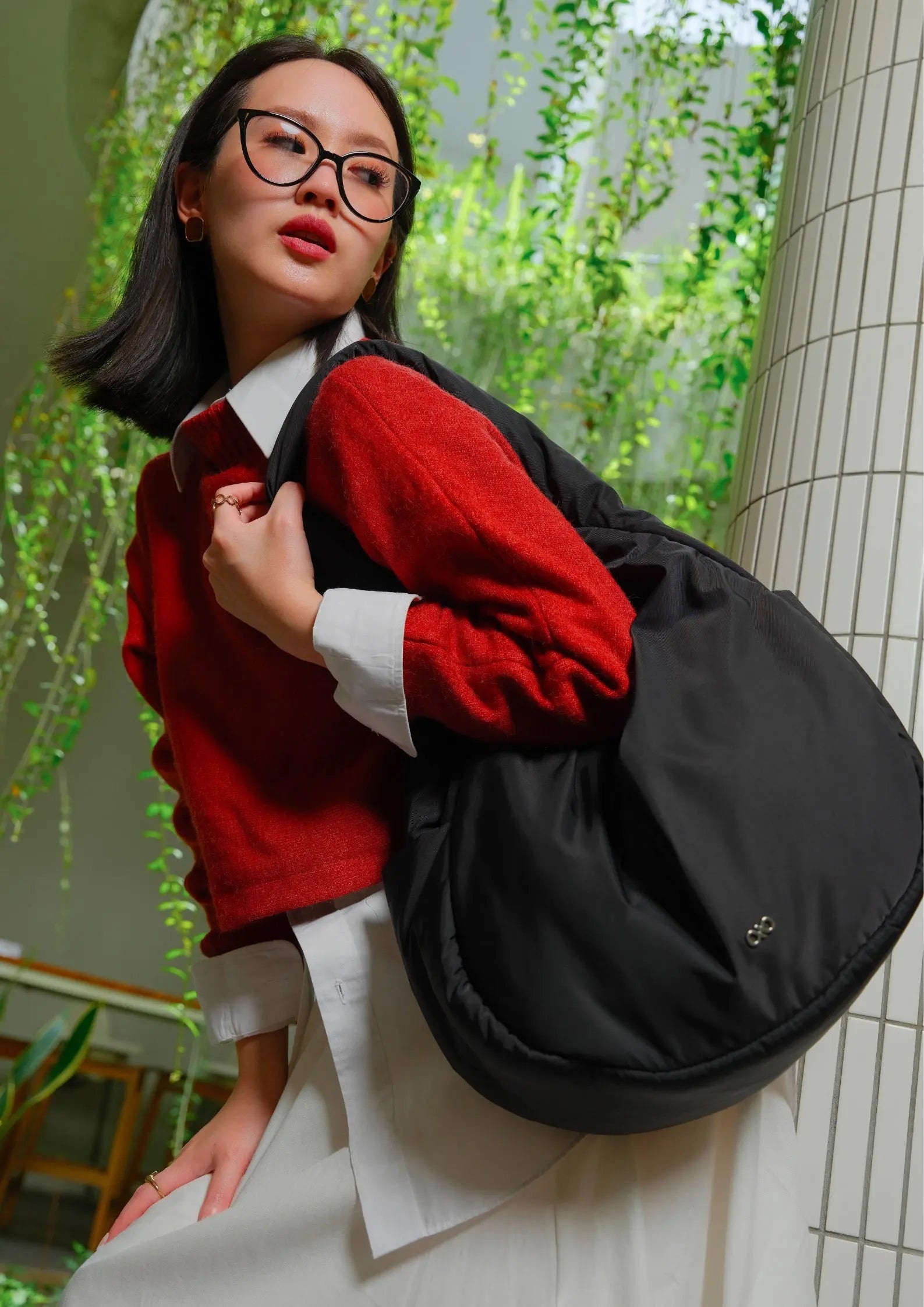 POSH SLOUCHY HOBO IN JET BLACK The Sophia Label