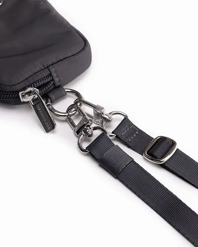 CARDHOLDER LANYARD IN GRAPHITE TSL Singapore