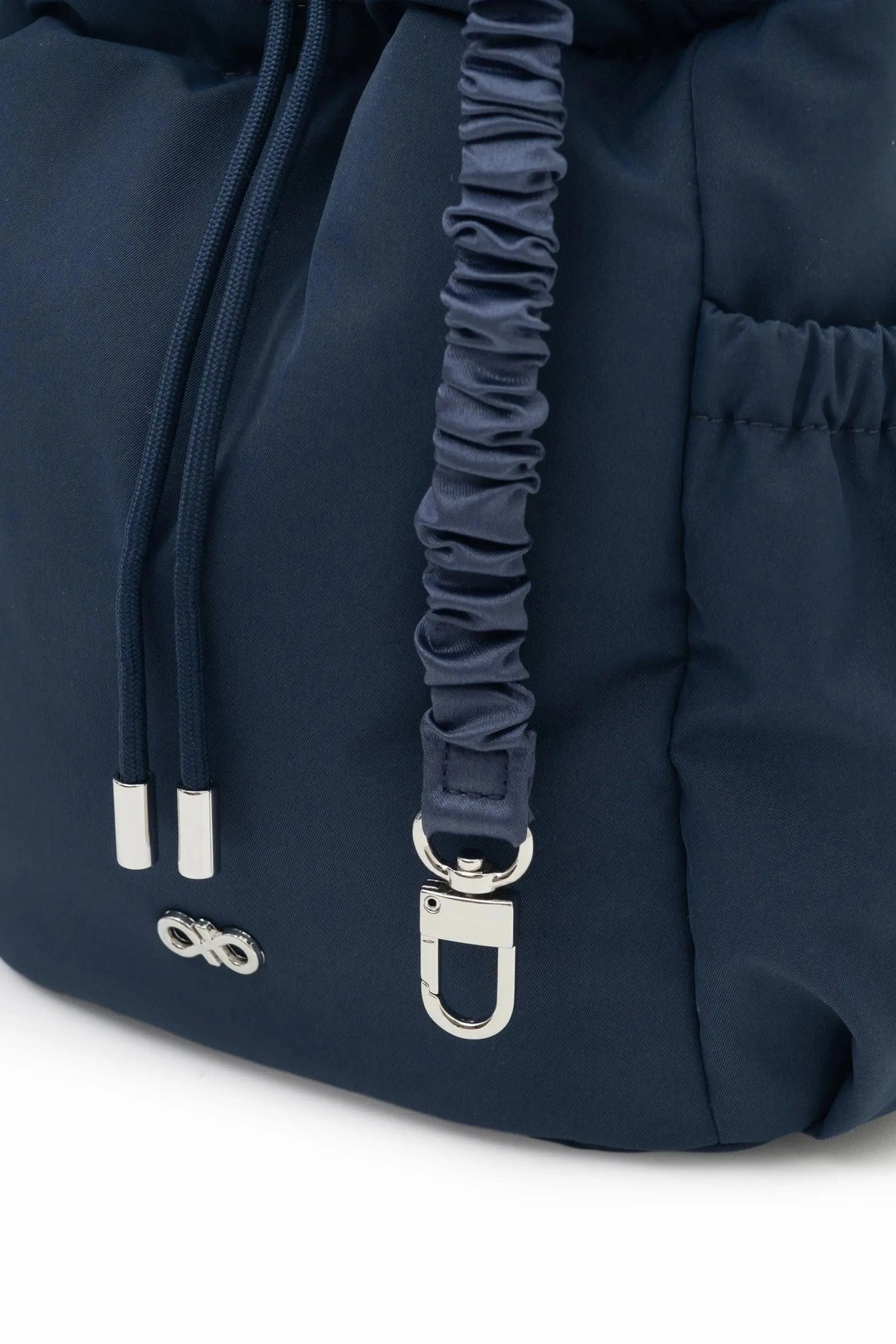 MINI COSY LUXE BUCKET BAG IN OXFORD BLUE