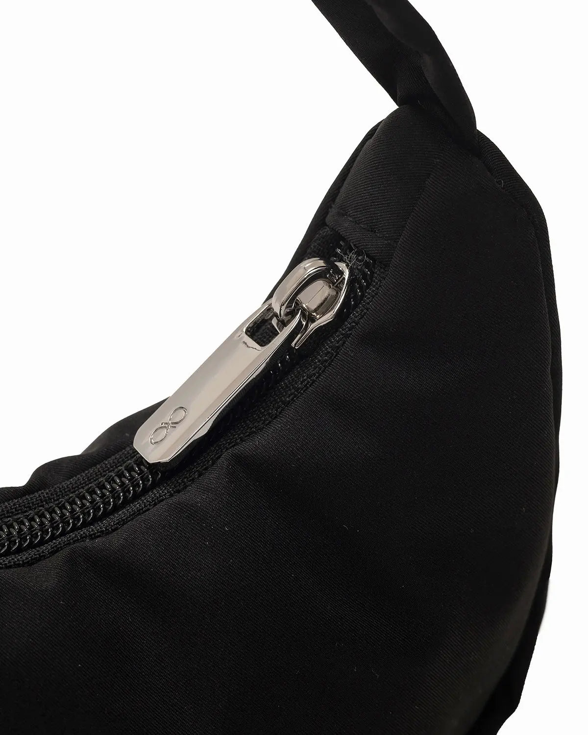 NANO POUCH IN JET BLACK