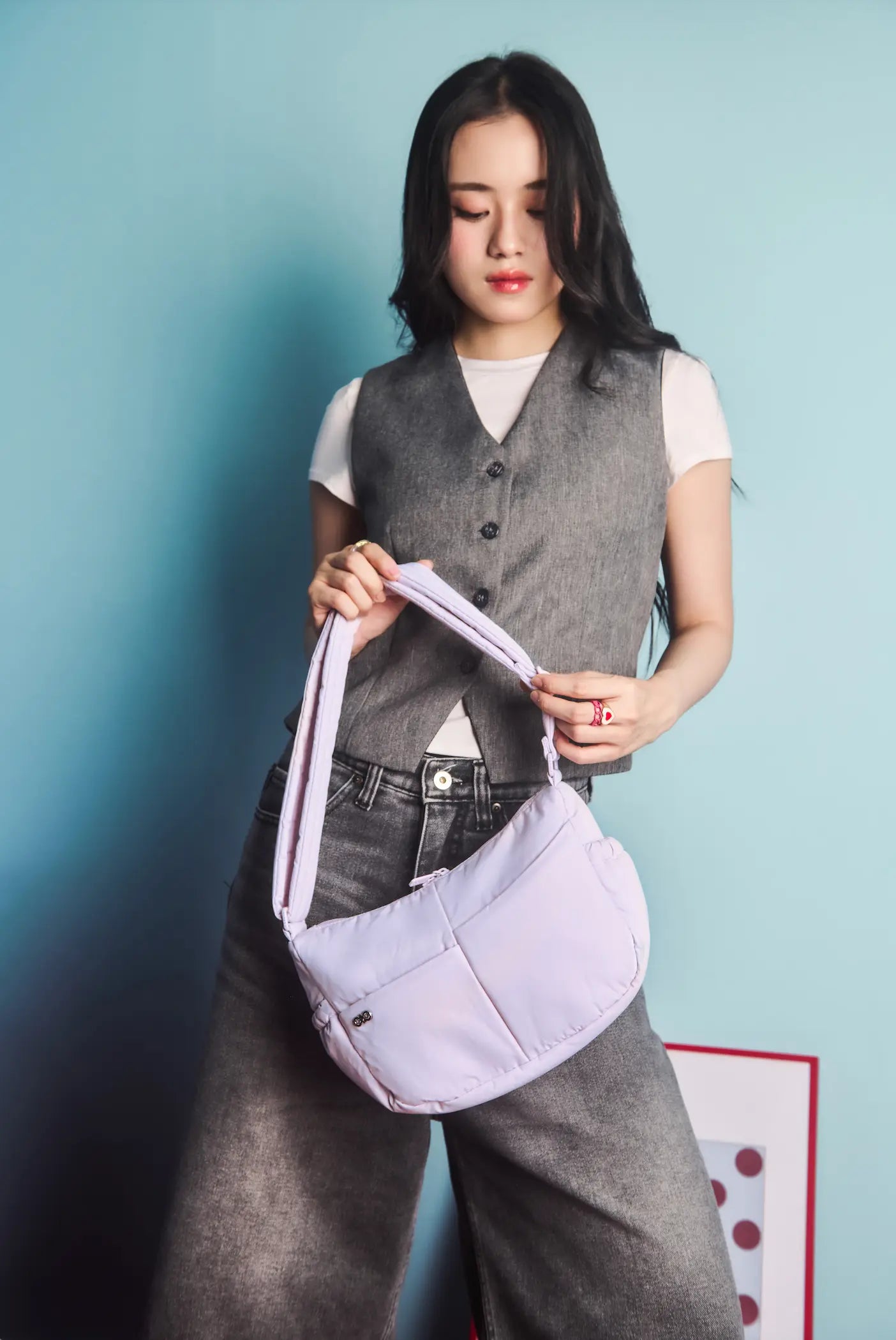 MINI SIGNATURE POCKET CROSSBODY BAG IN COSY BERRY