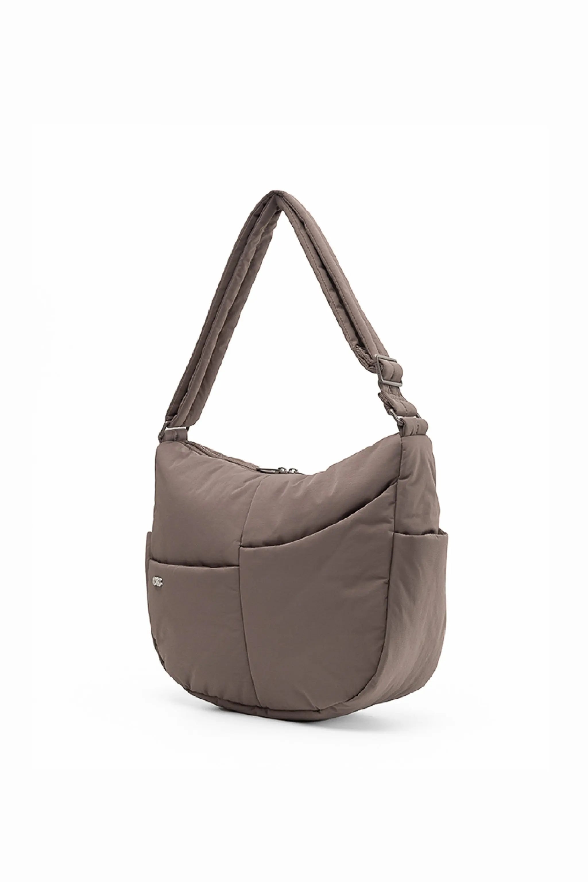 SIGNATURE POCKET CROSSBODY BAG IN POSH TAUPE