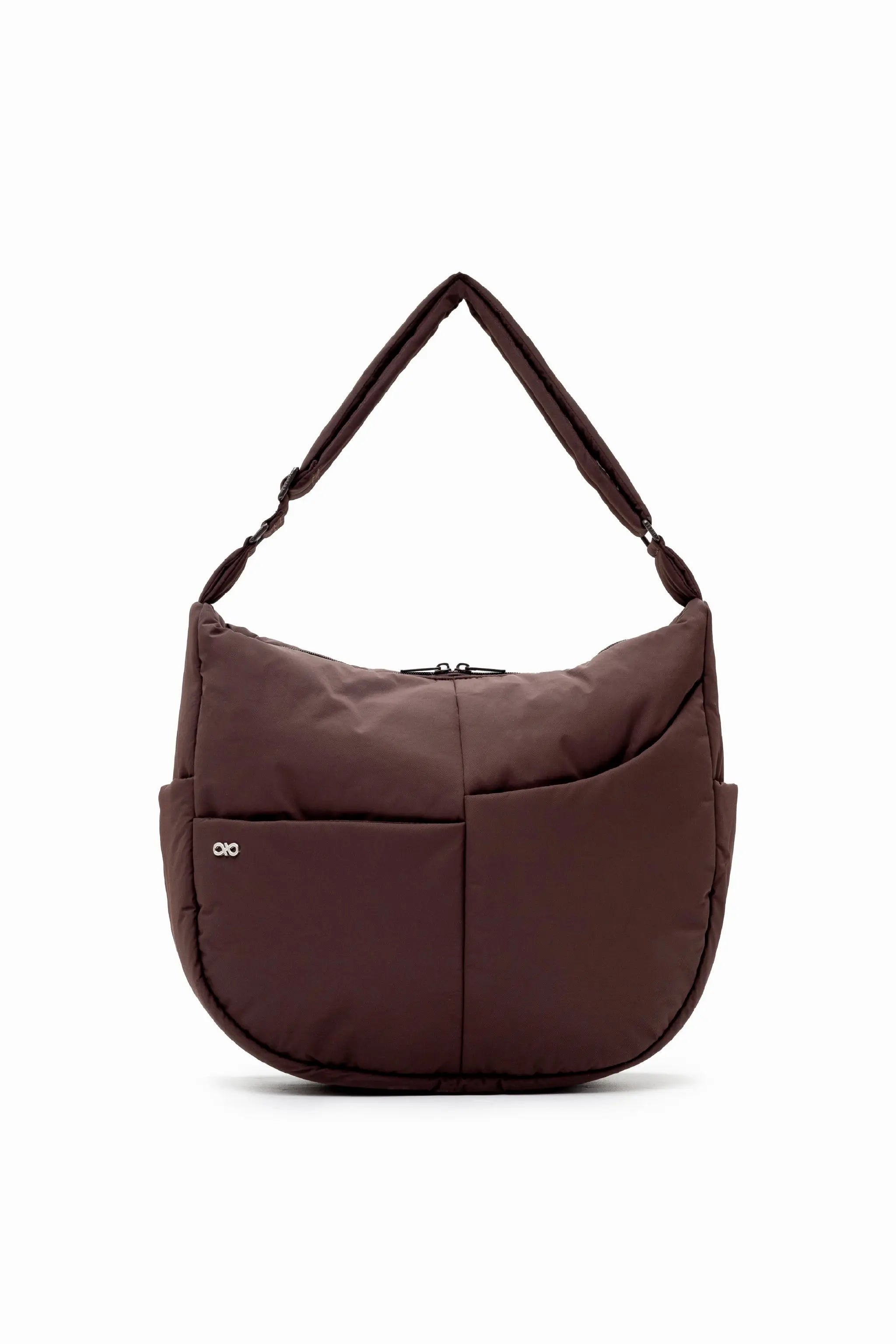 XL SIGNATURE POCKET CROSSBODY BAG IN CHOCO