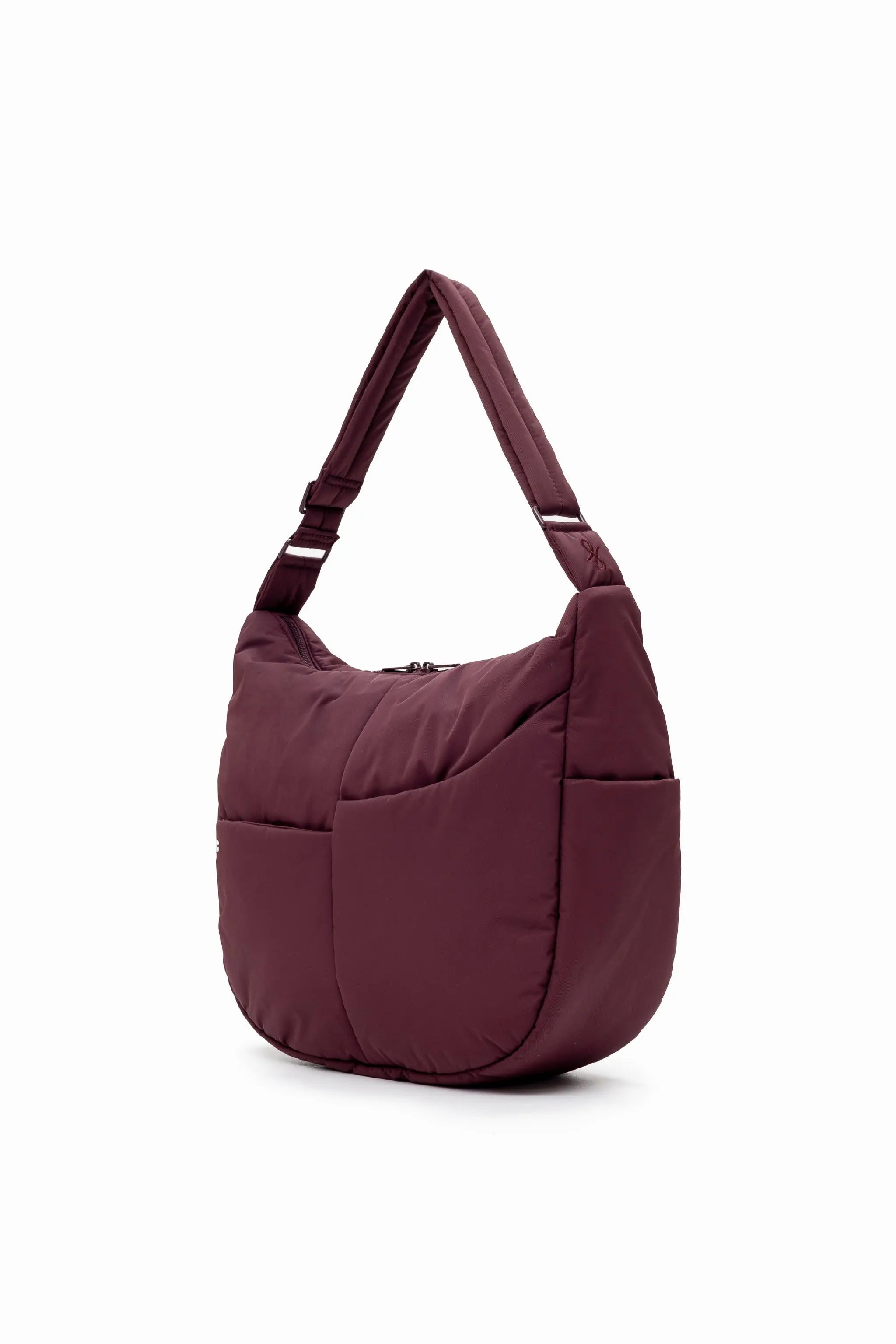 XL SIGNATURE POCKET CROSSBODY BAG IN WINE