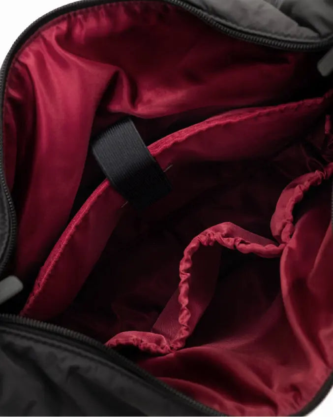 XL SIGNATURE POCKET CROSSBODY BAG IN STORM GREY