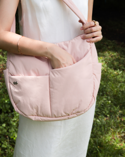 SIGNATURE POCKET CROSSBODY IN POSH BLOSSOM
