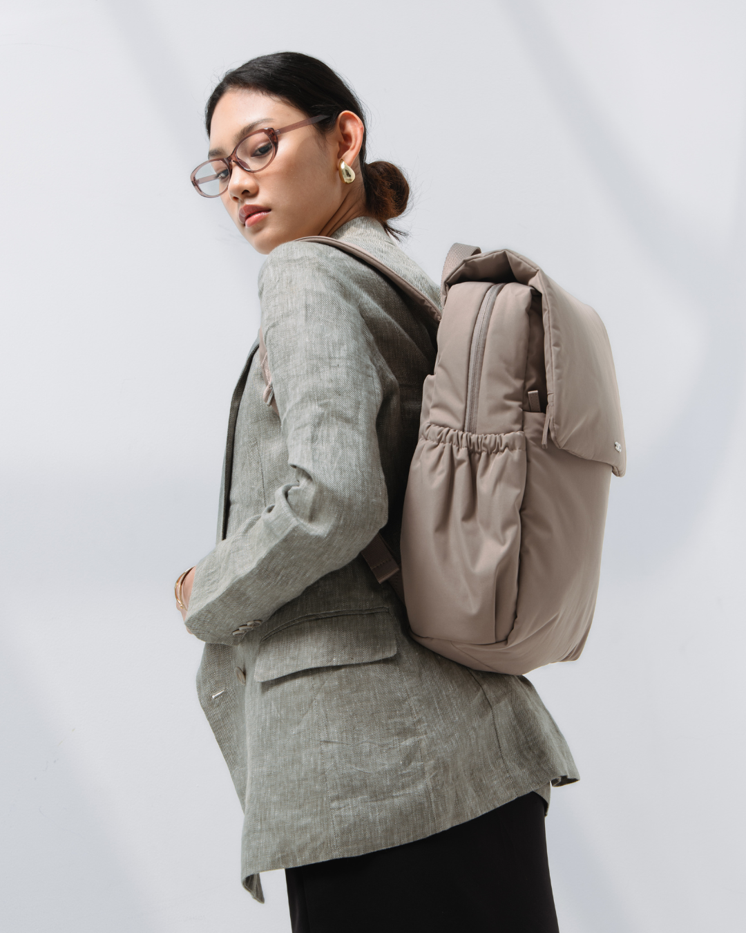 COSY LUXE UTILITY BACKPACK IN TAUPE