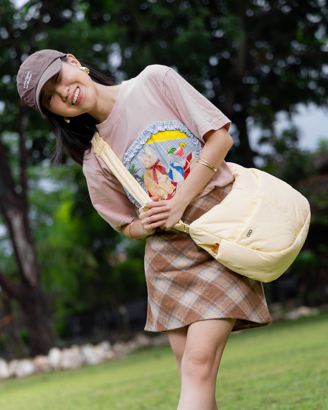 SIGNATURE POCKET CROSSBODY IN POSH MELLOW