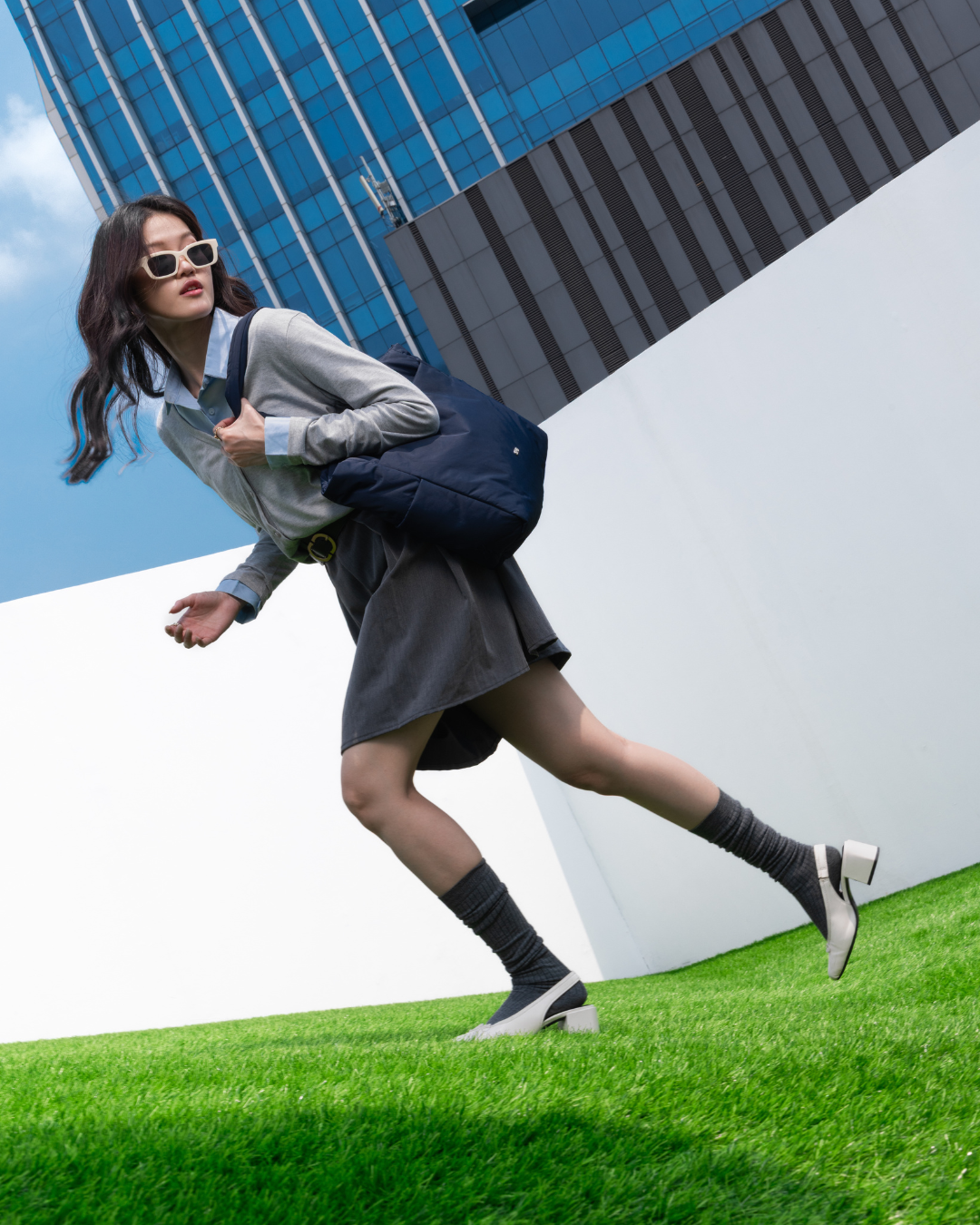 POSH TOTE BAG IN MIDNIGHT