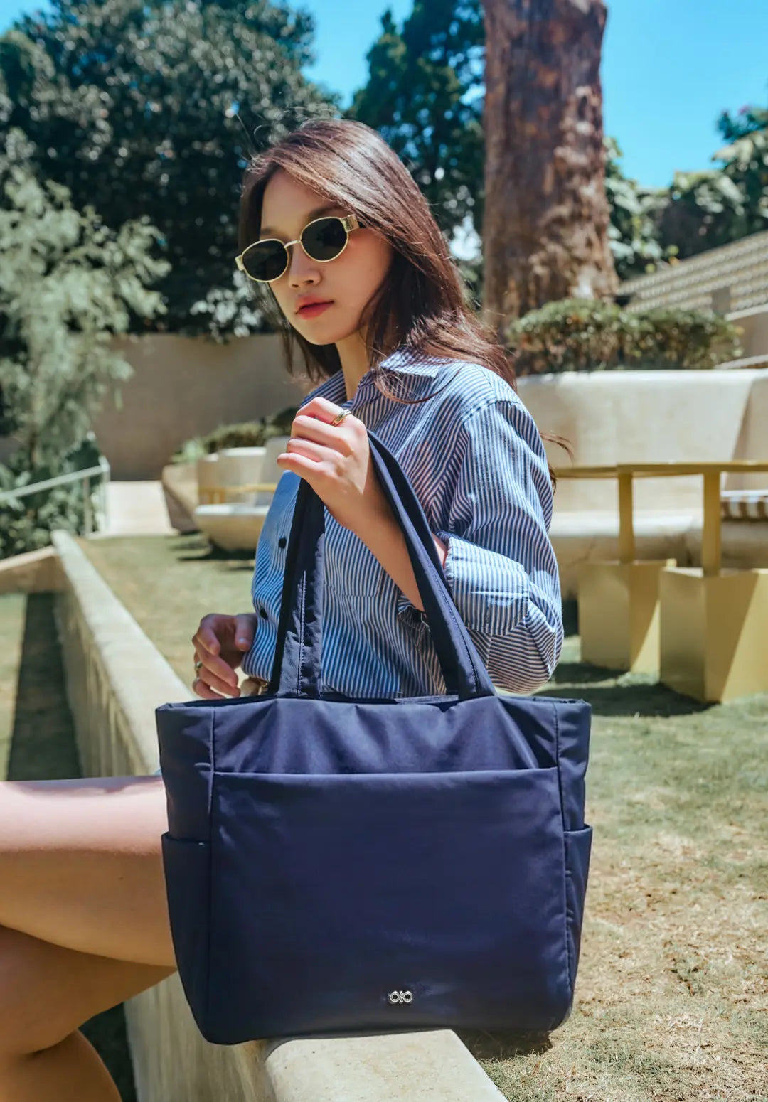 POSH TOTE BAG 2.0 IN MIDNIGHT 