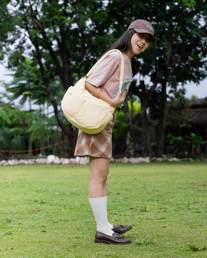 SIGNATURE POCKET CROSSBODY IN POSH MELLOW