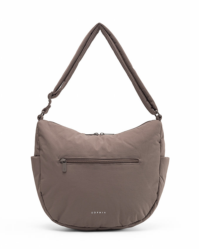SIGNATURE POCKET CROSSBODY BAG IN POSH TAUPE