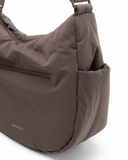 SIGNATURE POCKET CROSSBODY BAG IN POSH TAUPE