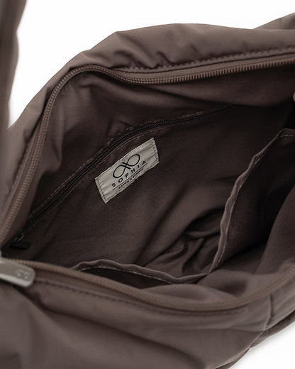 SIGNATURE POCKET CROSSBODY BAG IN POSH TAUPE