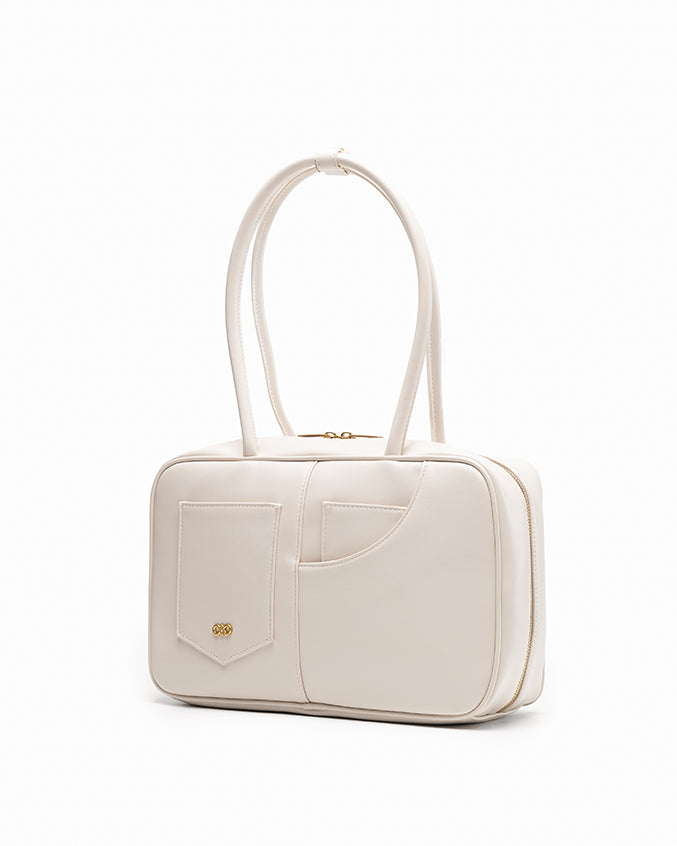 SIGNATURE POCKET M REI TOTE BAG IN CHALK