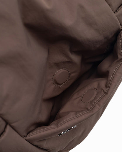 SIGNATURE POCKET CROSSBODY BAG IN POSH TAUPE