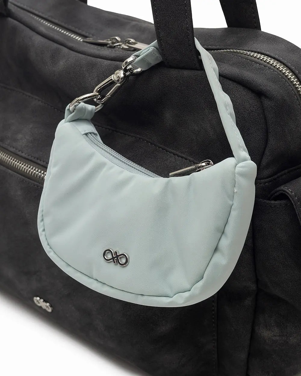 NANO POUCH IN MINT 