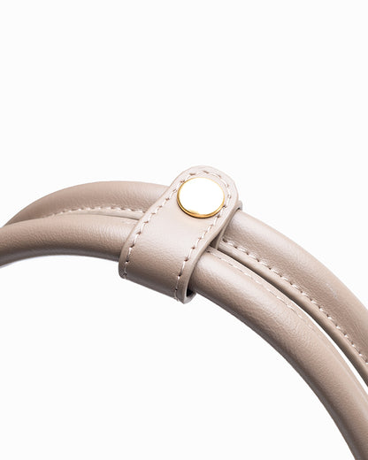 SIGNATURE POCKET M REI TOTE BAG IN TAUPE