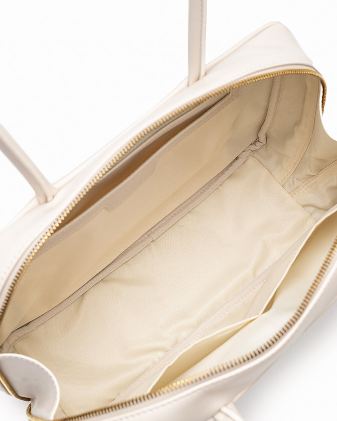 SIGNATURE POCKET M REI TOTE BAG IN CHALK