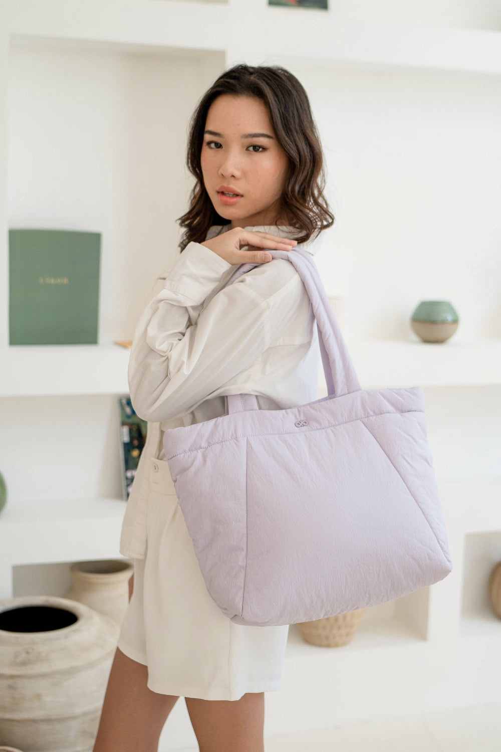[BACKORDER] COSY PUFFY TOTE BAG IN LILAC - END OCT 2023 ARRIVAL
