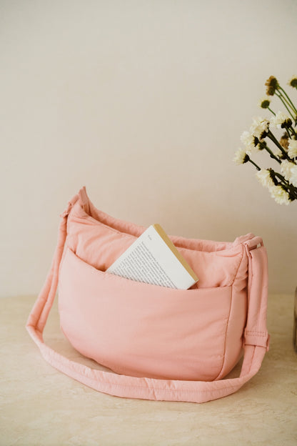 [BACKORDER] COSY PUFFY CROSSBODY BAG IN PEONY - END OCT 2023 ARRIVAL