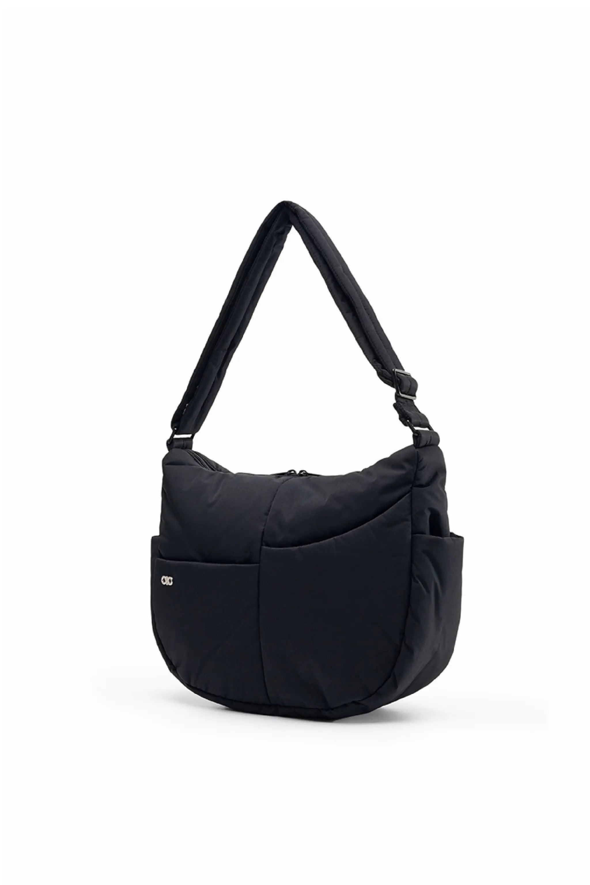 SIGNATURE POCKET CROSSBODY BAG IN POSH JET BLACK 