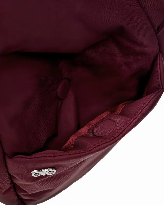 XL SIGNATURE POCKET CROSSBODY BAG IN WINE 